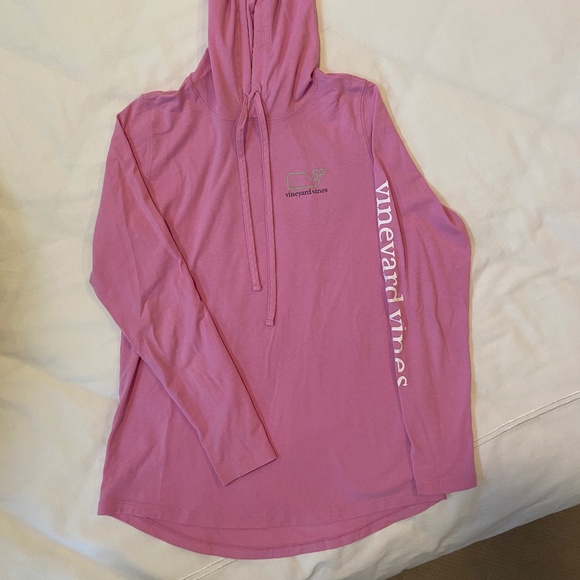 Vineyard Vines Tops - Vineyard Vines Long Sleeve Women's Lightweight Hoodie Top